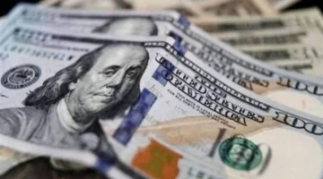 تحديثات بنك مصر.. سعر الدولار يسجل أرقامًا جديدة في تعاملات الأحد الأخير من يناير